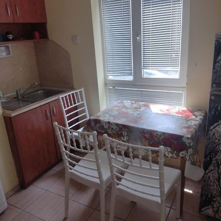 Апартмент 27 Юли 2 Appartement Varna Buitenkant foto