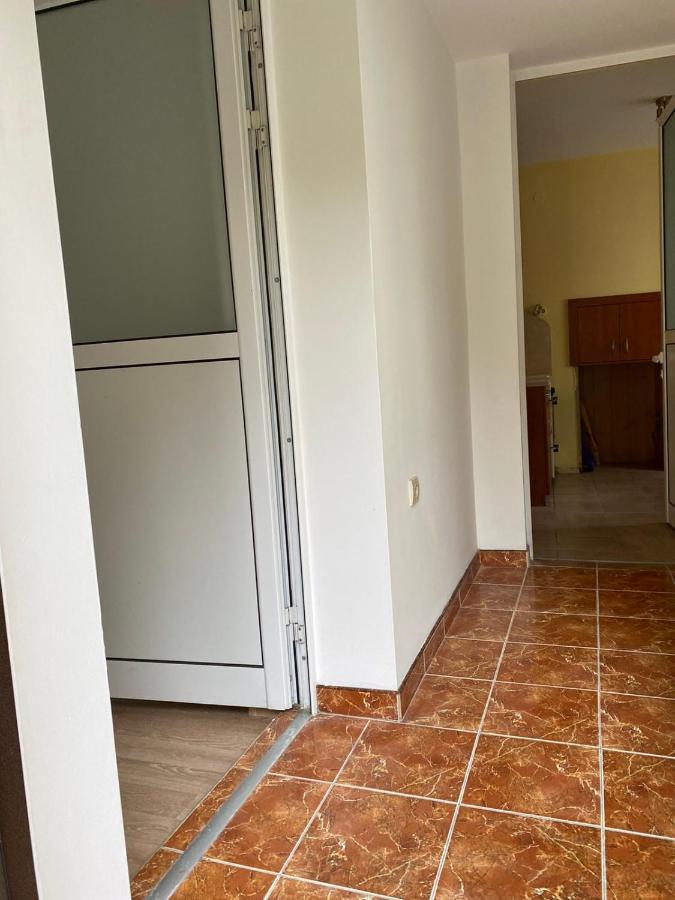 Апартмент 27 Юли 2 Appartement Varna Buitenkant foto