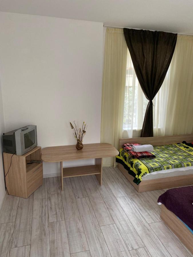 Апартмент 27 Юли 2 Appartement Varna Buitenkant foto