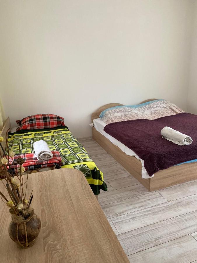 Апартмент 27 Юли 2 Appartement Varna Buitenkant foto